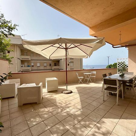 Arcobaleno Tropea Centro Bed & Breakfast ภายนอก รูปภาพ