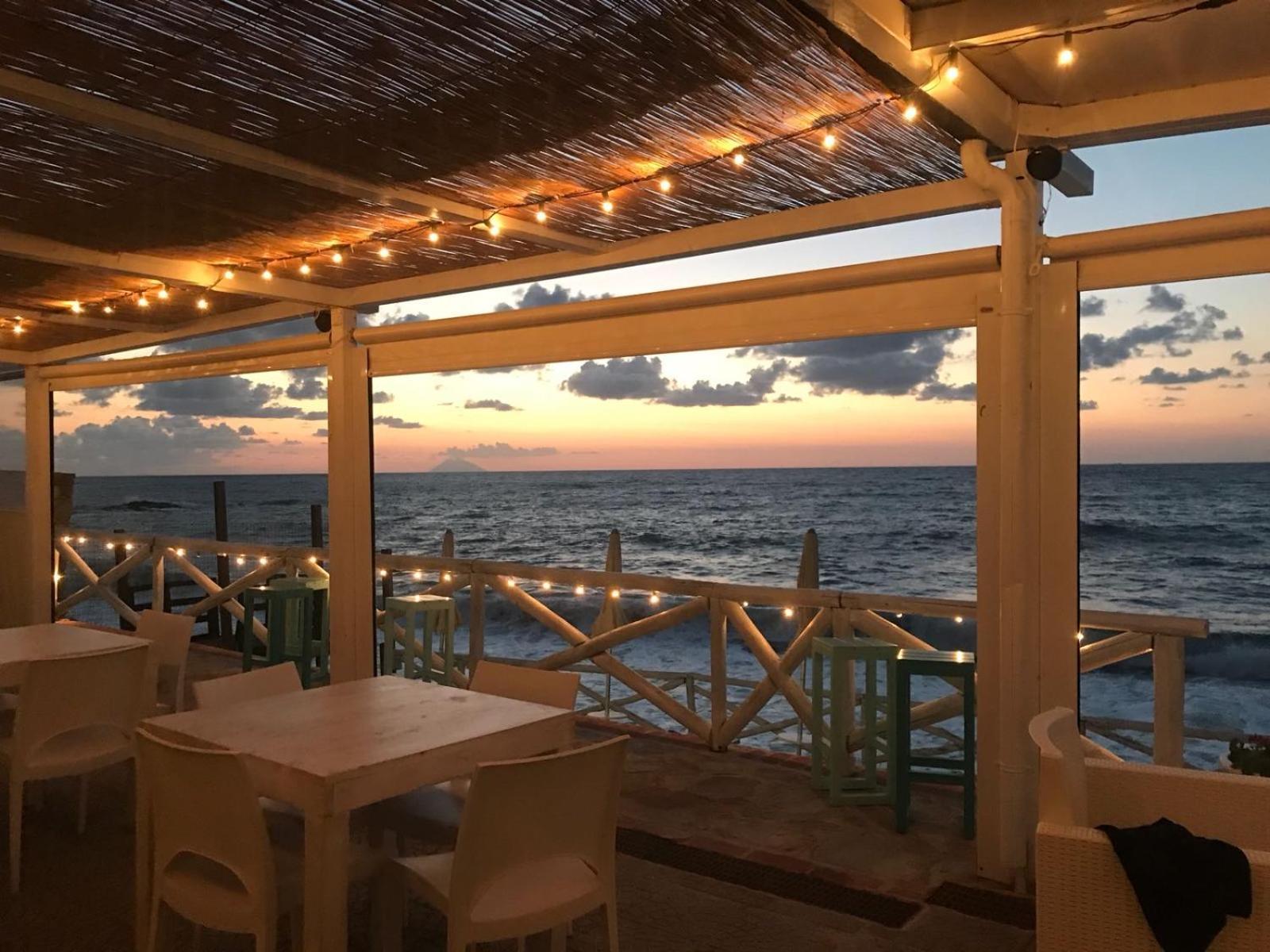 Arcobaleno Tropea Centro Bed & Breakfast ภายนอก รูปภาพ
