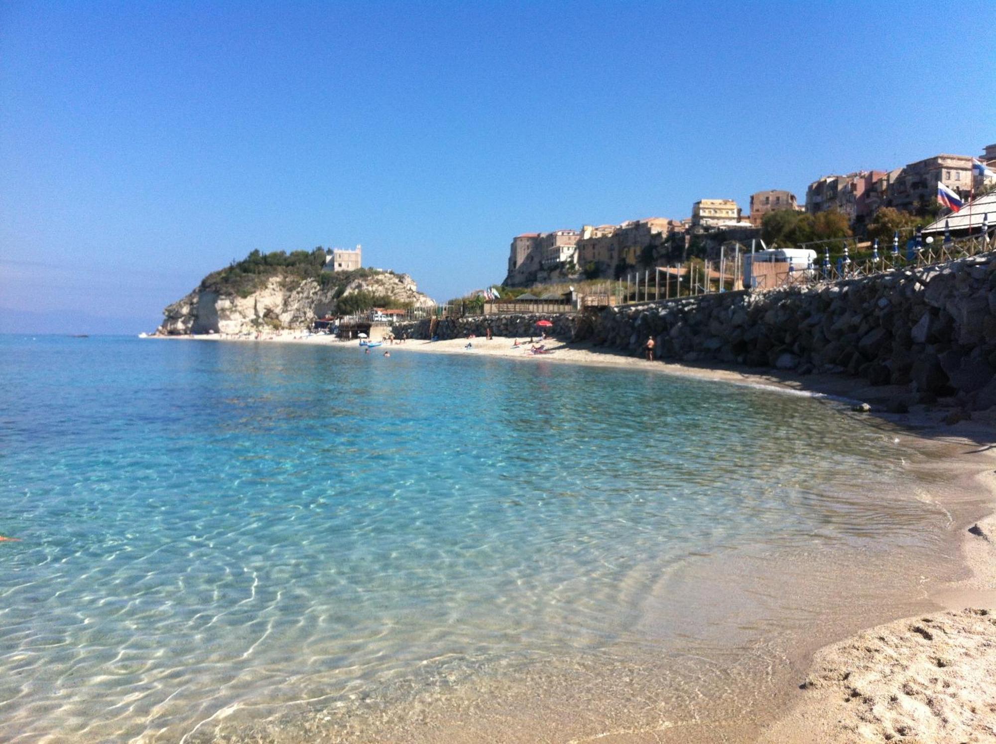 Arcobaleno Tropea Centro Bed & Breakfast ภายนอก รูปภาพ