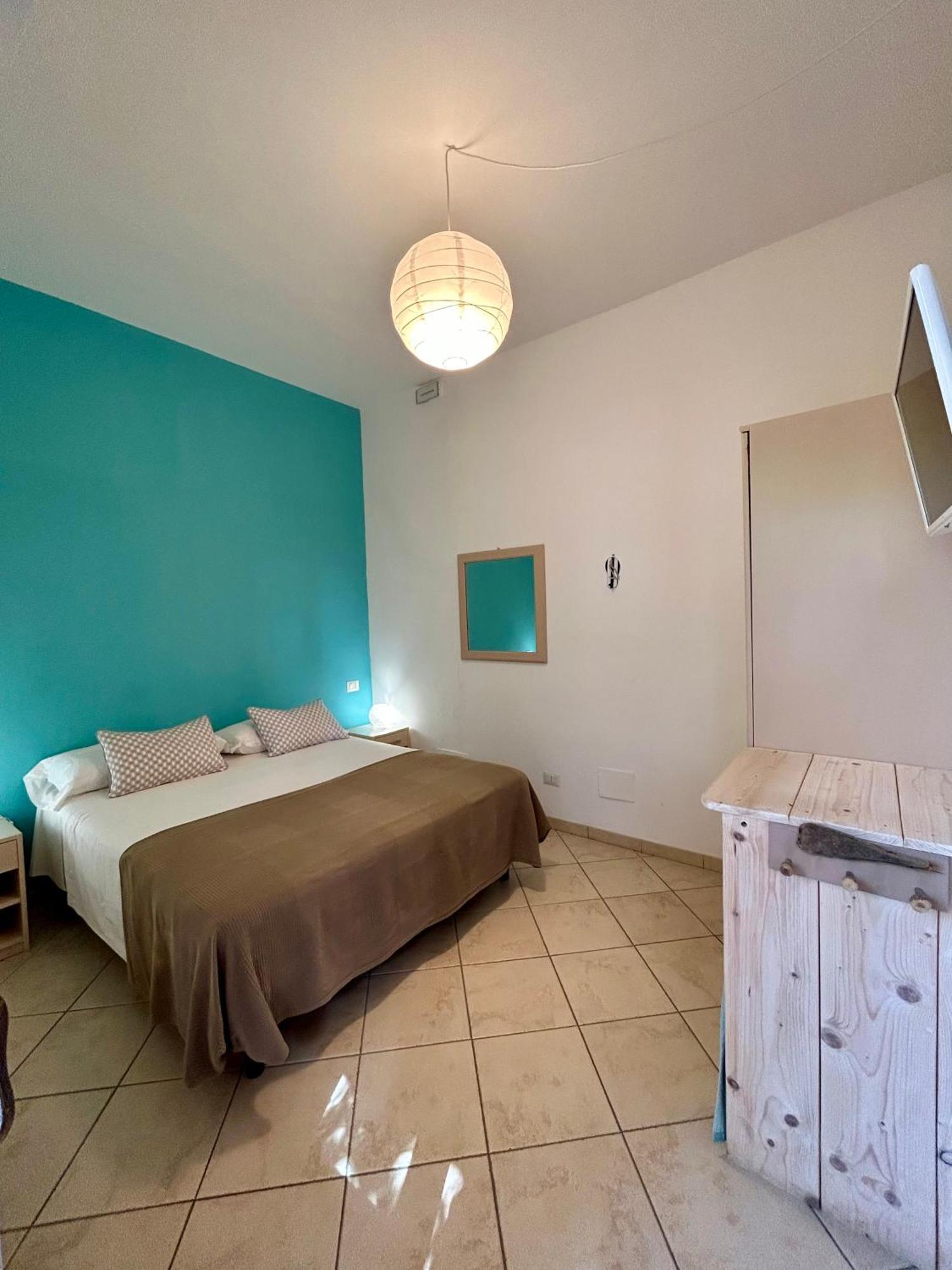 Arcobaleno Tropea Centro Bed & Breakfast ภายนอก รูปภาพ