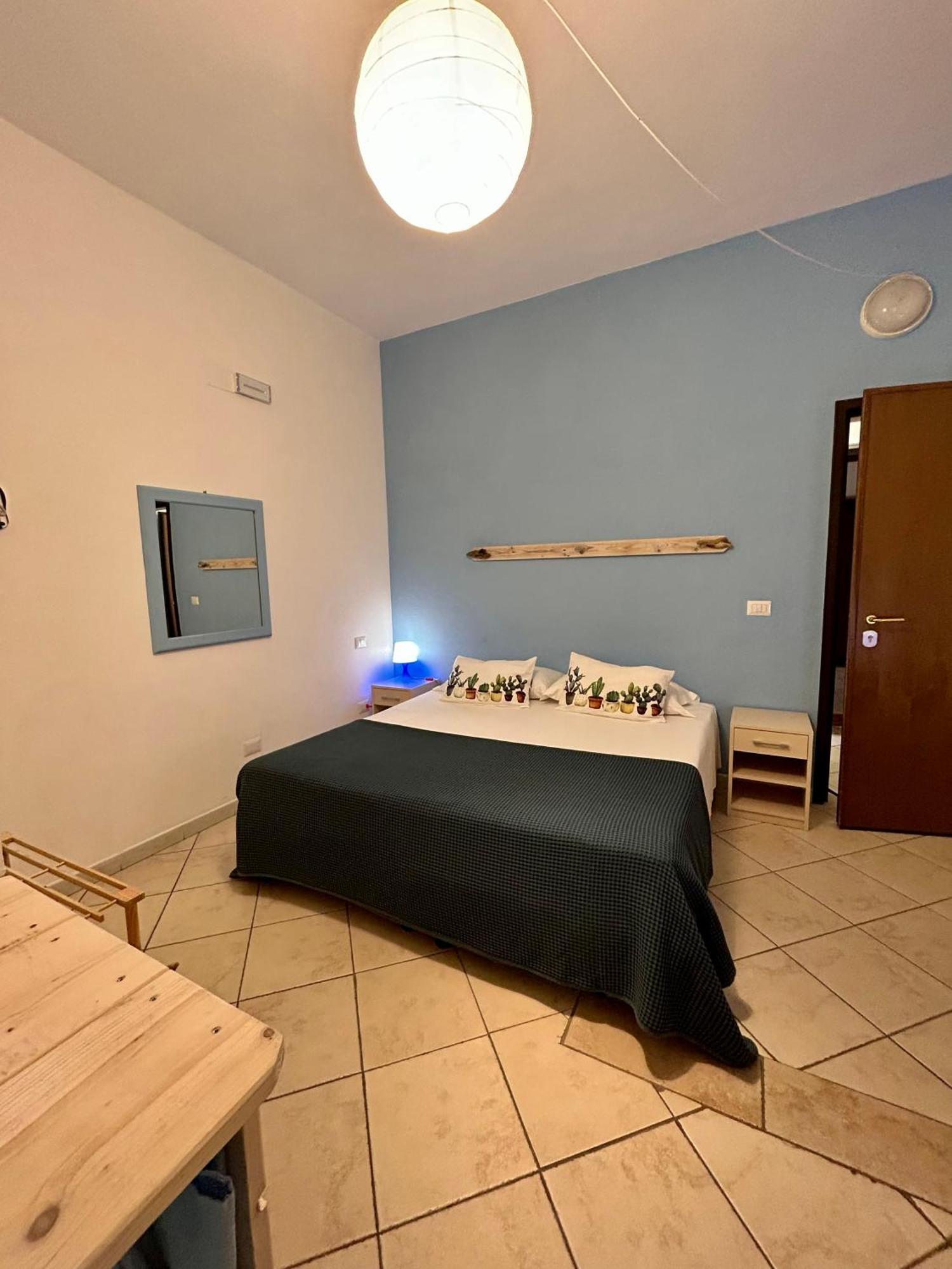 Arcobaleno Tropea Centro Bed & Breakfast ภายนอก รูปภาพ