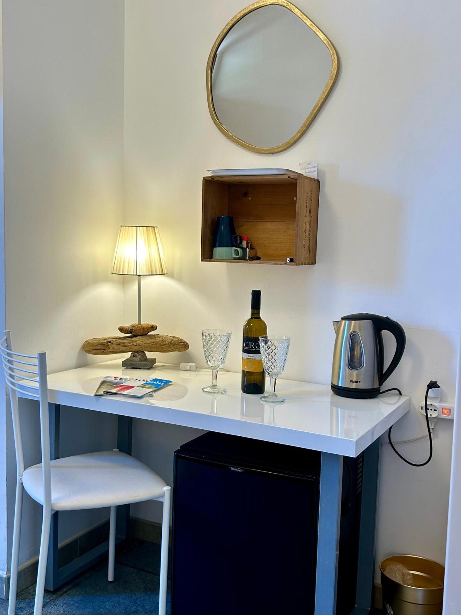Arcobaleno Tropea Centro Bed & Breakfast ภายนอก รูปภาพ