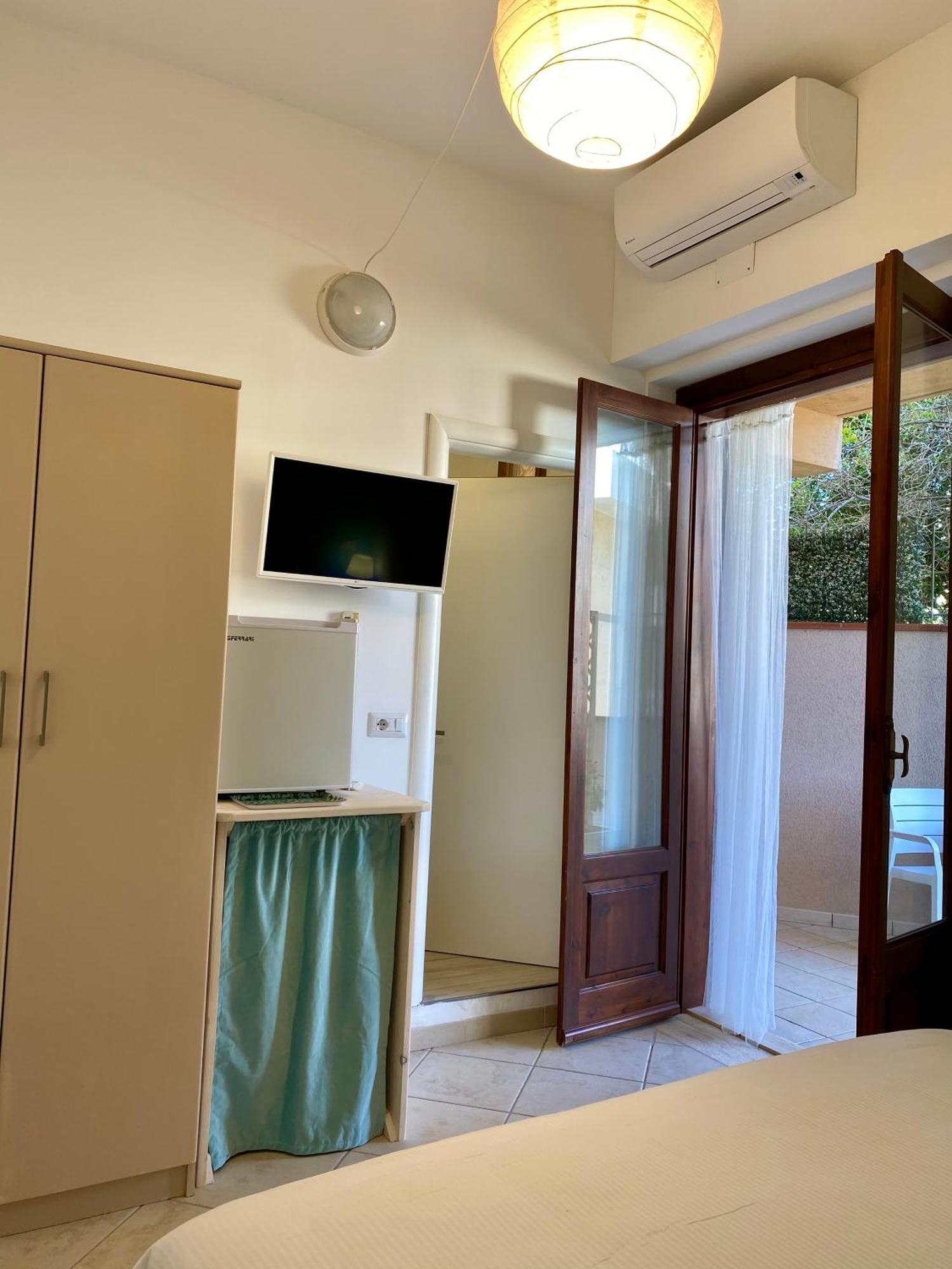 Arcobaleno Tropea Centro Bed & Breakfast ภายนอก รูปภาพ
